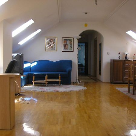 Apartmán Suncano Potkrovje U Centru Skopje Exteriér fotografie
